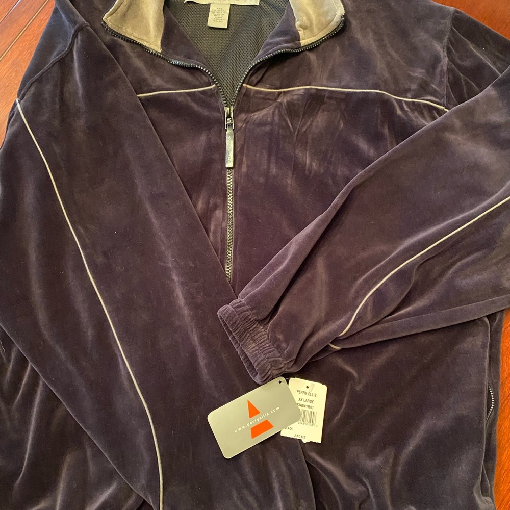 Mens XXL Perry Ellis Velour Jogging Suit